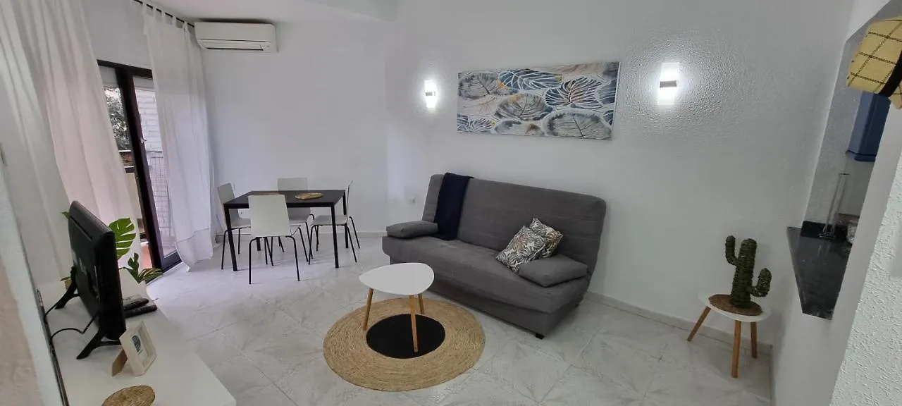 Marbella Skol Apartment 0*,  Spain